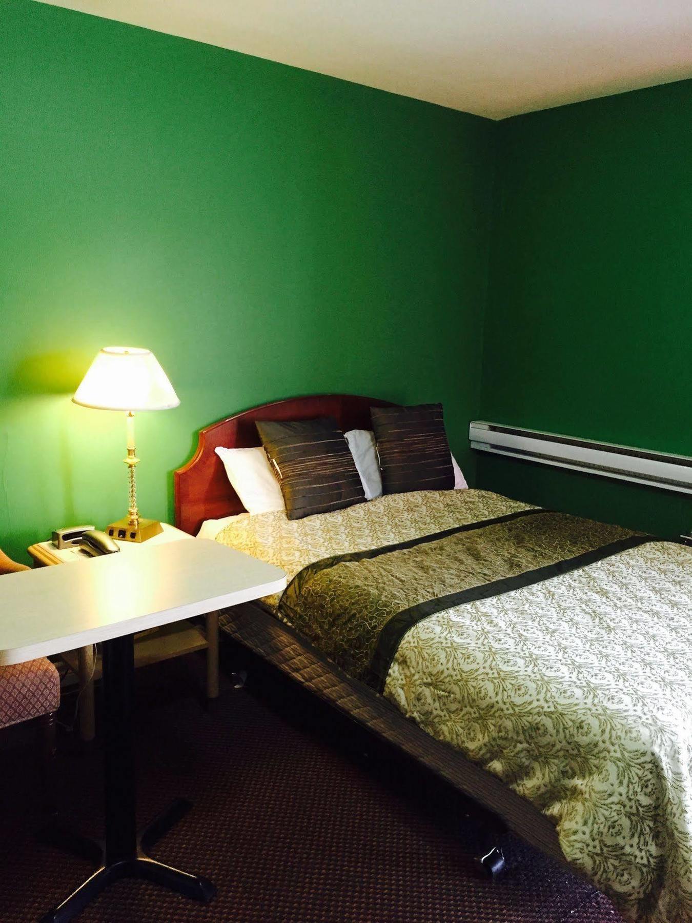 Palace Inn Motel Sarnia Exteriér fotografie